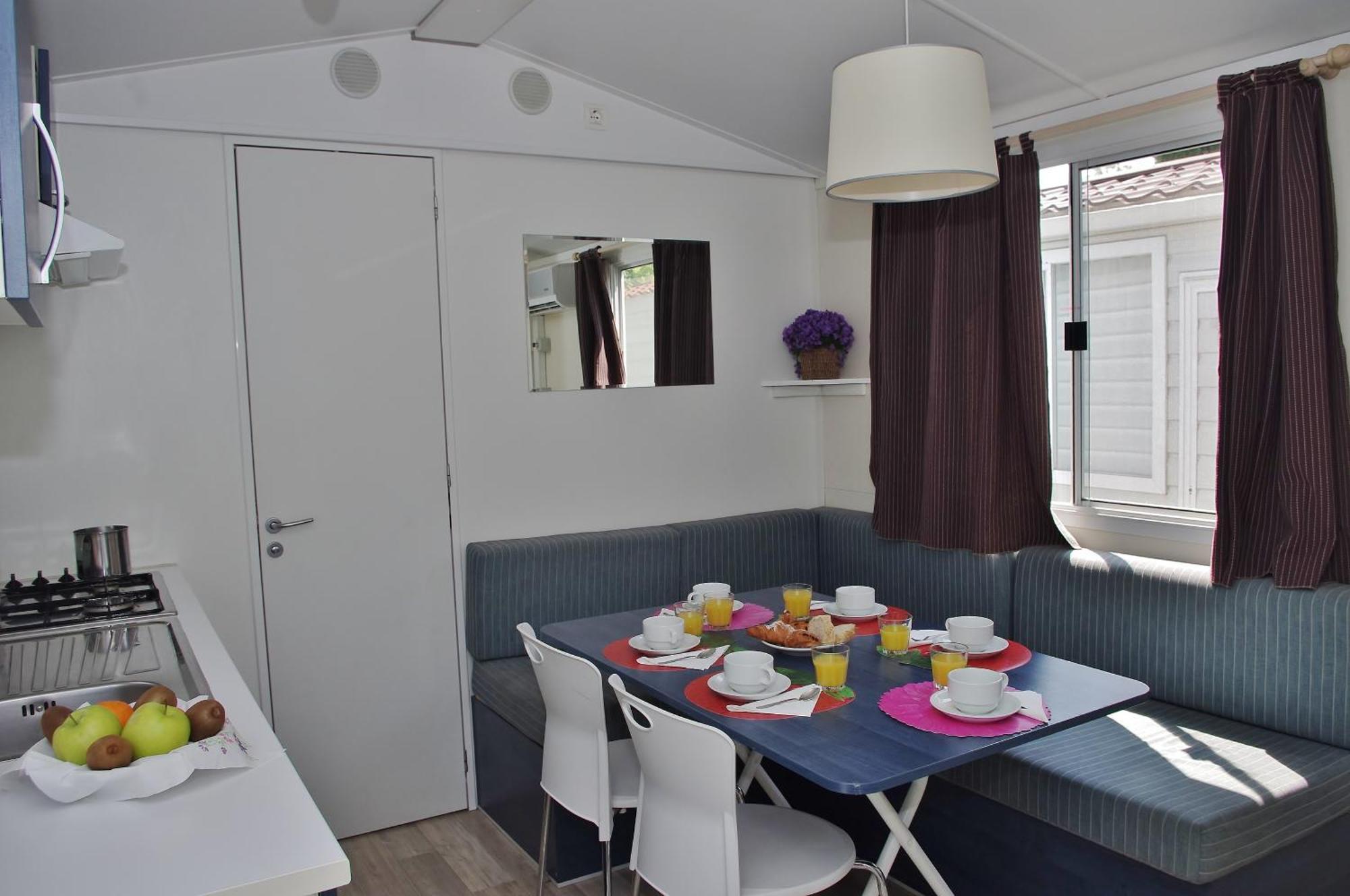 Happy Camp Mobile Homes In Camping Village Baia Paradiso Badesi Buitenkant foto
